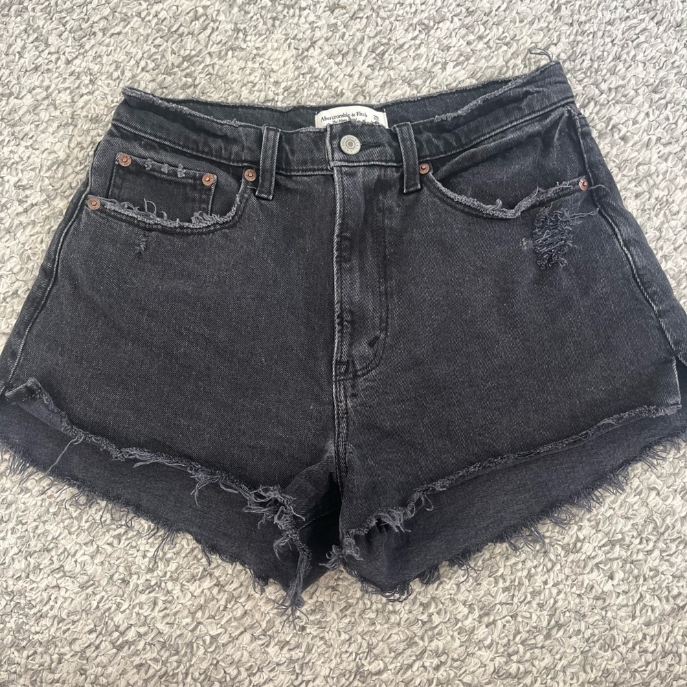 Abercrombie and Fitch Women’s Curve Love High Rise Mom Shorts